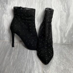 Forever 21 studded heeled booties